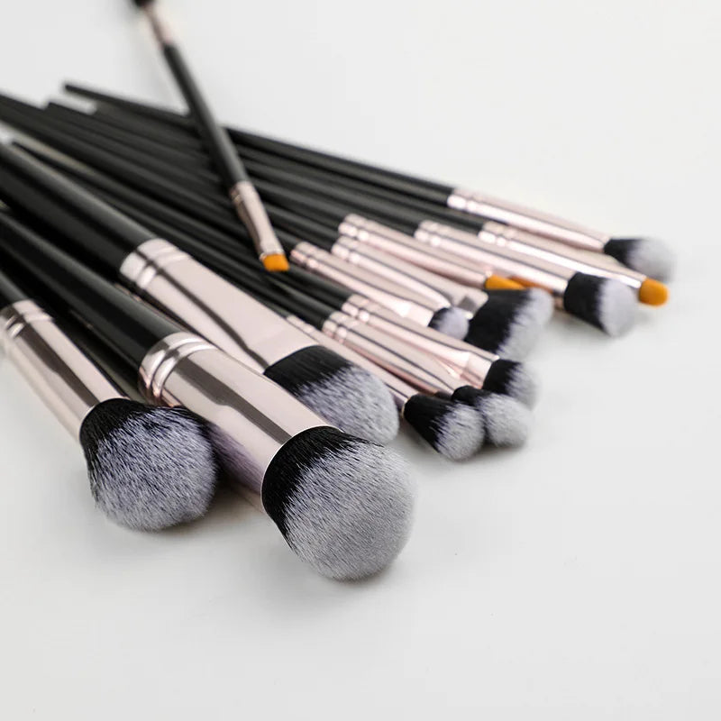 Professional Luxury 16-Piece Vegan Makeup
